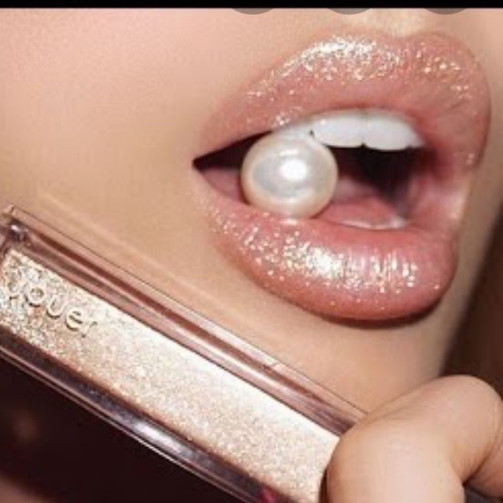 Jouer Skinny dip lip topper
